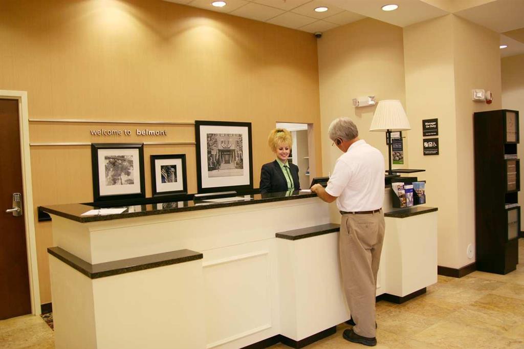 Hampton Inn Belmont At Montcross Interior photo